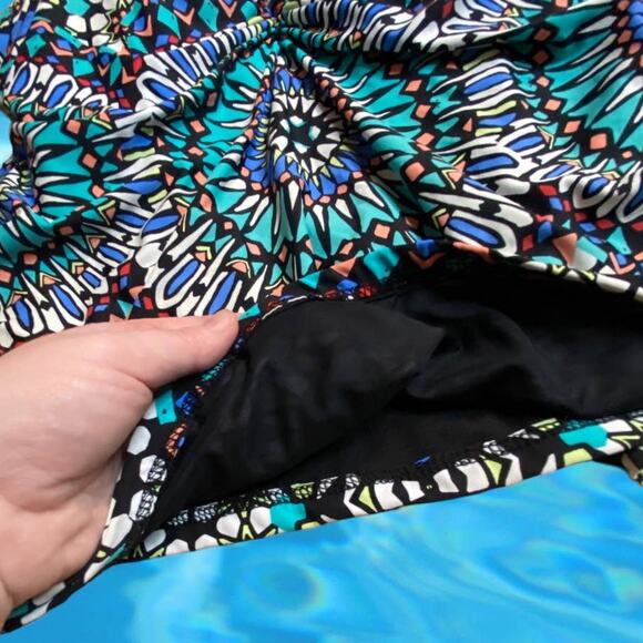 Athena Tankini Swim Top Multicolor Mosaic Built in Bra Size 38 B - Picture 3 of 8